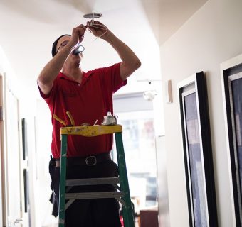 How professional plumbers can help you?