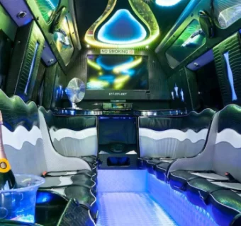How to Choose The Right Limo Bus For Your Group Transportation Needs?